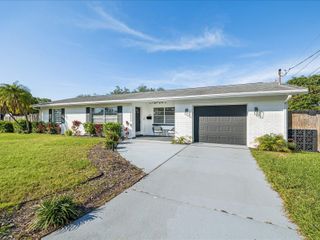 2000 57TH STREET N, St Petersburg, FL 33710