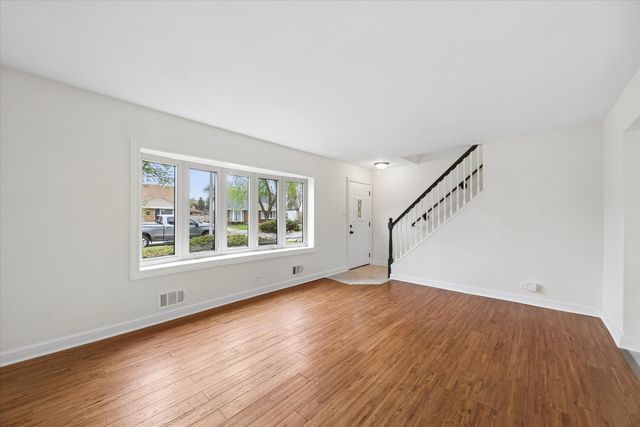 11600 S Kolmar Avenue, Alsip, IL 60803