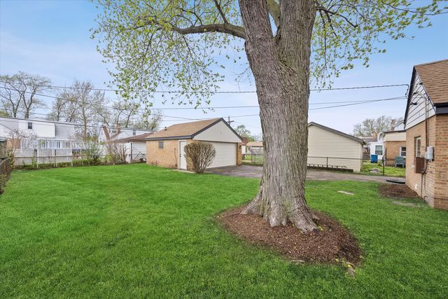 11600 S Kolmar Avenue, Alsip, IL 60803