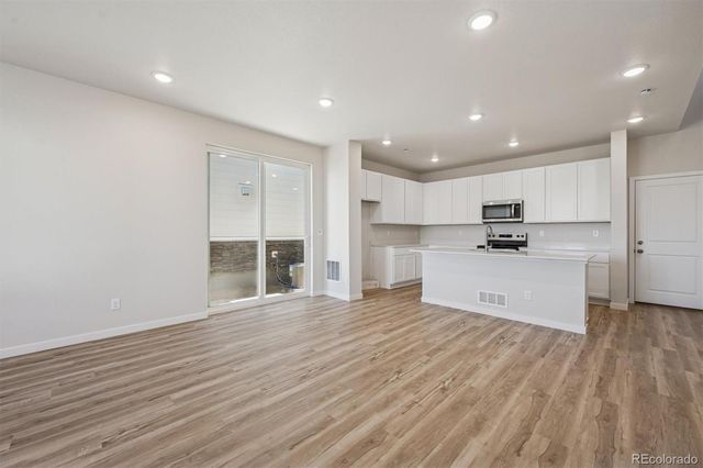 4613 N Versailles Street, Aurora, CO 80019