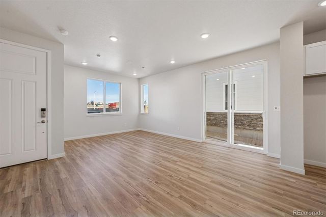 4613 N Versailles Street, Aurora, CO 80019