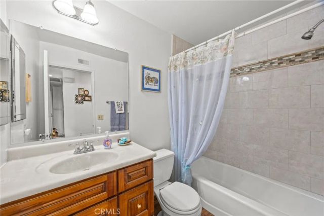 1171 Canyon View Lane, Colton, CA 92324