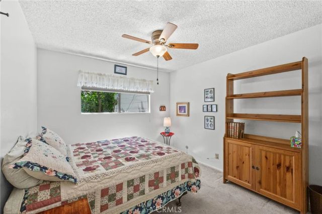 1171 Canyon View Lane, Colton, CA 92324