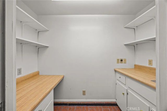 1171 Canyon View Lane, Colton, CA 92324