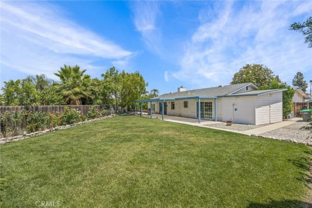 1171 Canyon View Lane, Colton, CA 92324