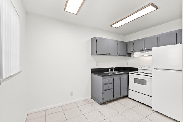 1499 NW 15th Avenue 27, Boca Raton, FL 33486