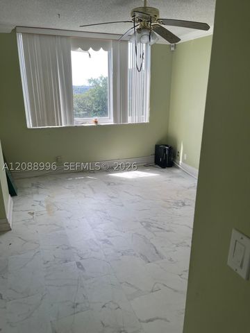 4200 Hillcrest Dr 401, Hollywood, FL 33021