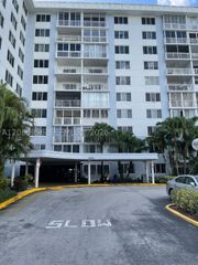 4200 Hillcrest Dr 401, Hollywood, FL 33021