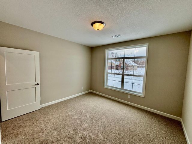 330 Emmy Lane, Hanover, MN 55341