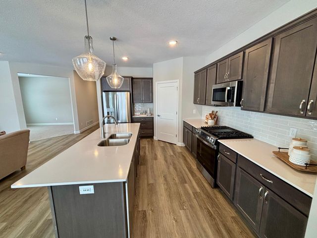 330 Emmy Lane, Hanover, MN 55341