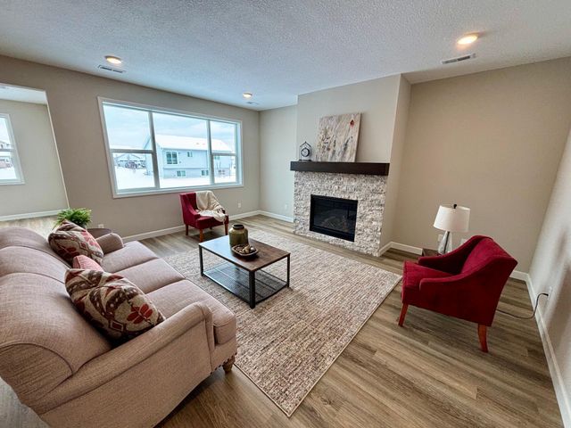 330 Emmy Lane, Hanover, MN 55341