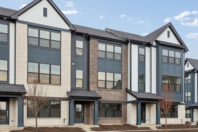 6318 Lexington Street, Morton Grove, IL 60053