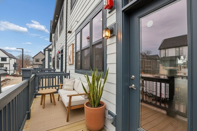 6318 Lexington Street, Morton Grove, IL 60053