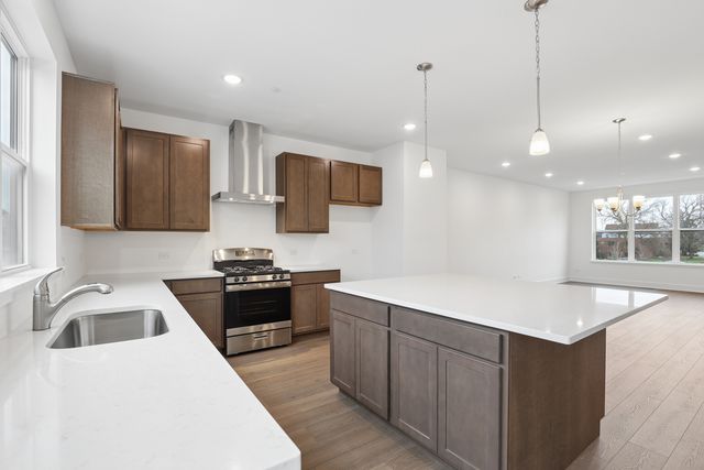 6318 Lexington Street, Morton Grove, IL 60053