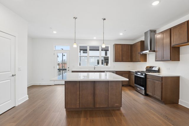 6318 Lexington Street, Morton Grove, IL 60053