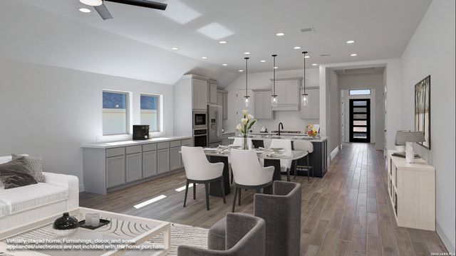 217 Hidalgo, Boerne, TX 78006