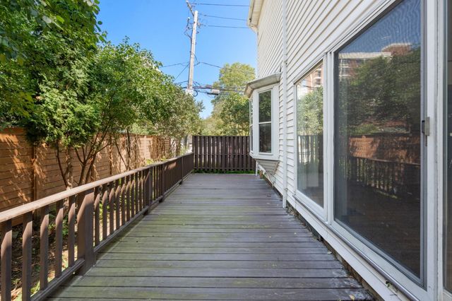 48 Auburn Street 48, Brookline, MA 02446