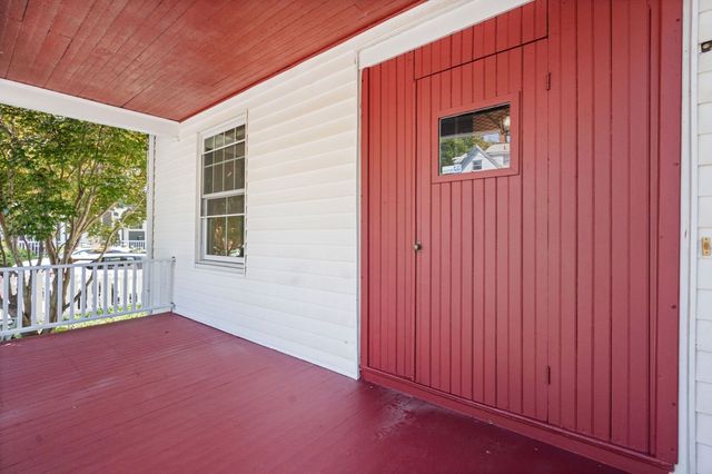 48 Auburn Street 48, Brookline, MA 02446