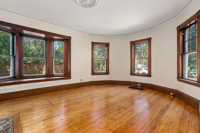 48 Auburn Street 48, Brookline, MA 02446