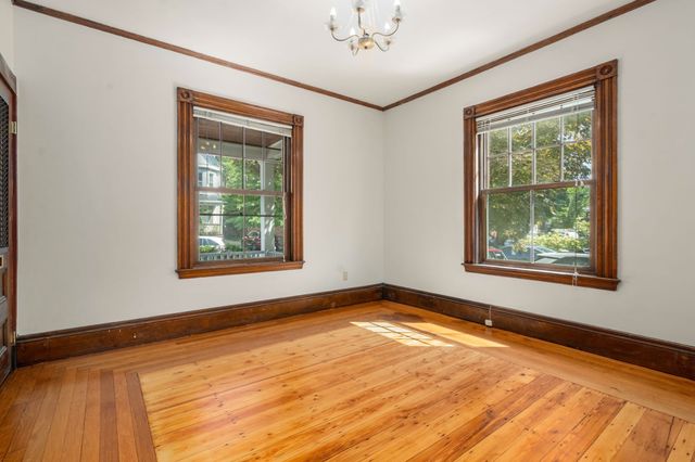 48 Auburn Street 48, Brookline, MA 02446