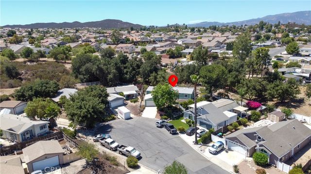 33501 Hidden Hollow, Wildomar, CA 92595