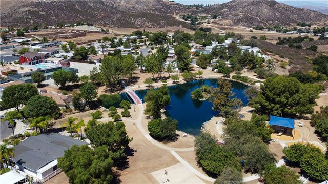 33501 Hidden Hollow, Wildomar, CA 92595