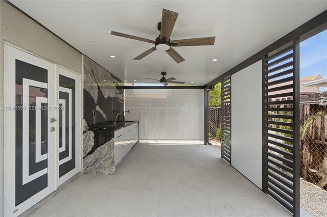4250 W 10th Avenue 4250, Hialeah, FL 33012