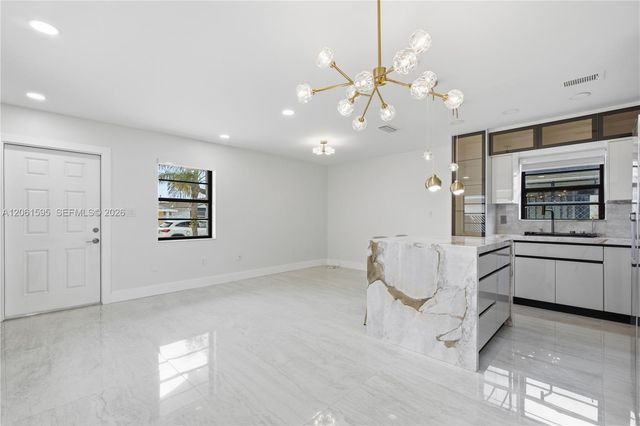 4250 W 10th Avenue 4250, Hialeah, FL 33012