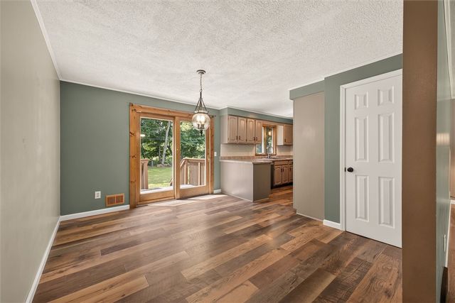 14 Terry Lane, Ogden, NY 14624