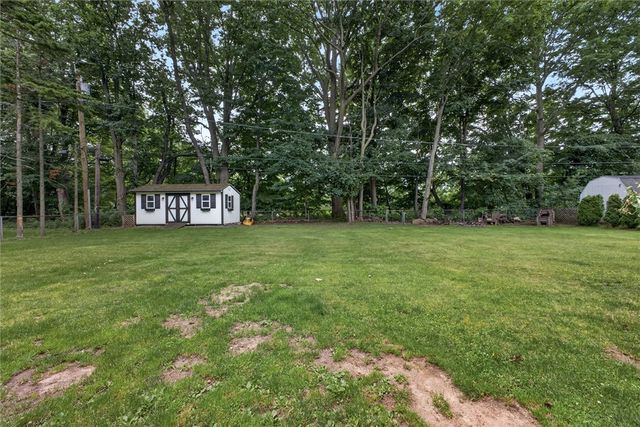 14 Terry Lane, Ogden, NY 14624