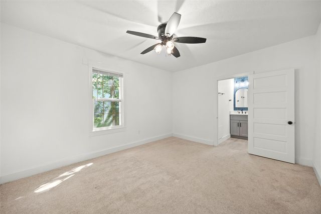 620 S Bell Street, Bellville, TX 77418