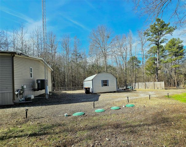 688 Vz County Road 4910, Ben Wheeler, TX 75754