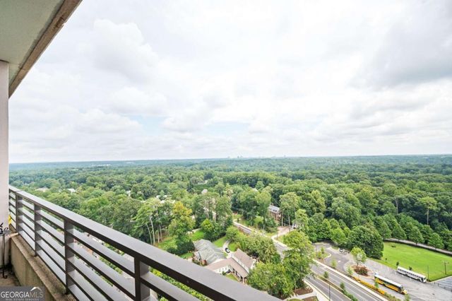 750 Park Avenue NE 21E, Atlanta, GA 30326