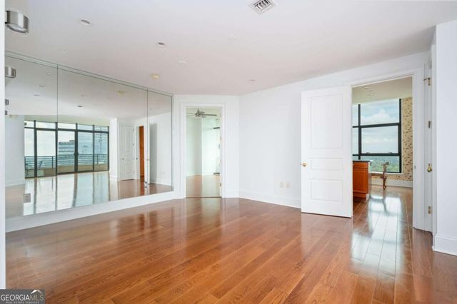 750 Park Avenue NE 21E, Atlanta, GA 30326