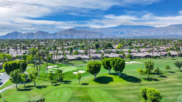 293 Bouquet Canyon Drive, Palm Desert, CA 92211