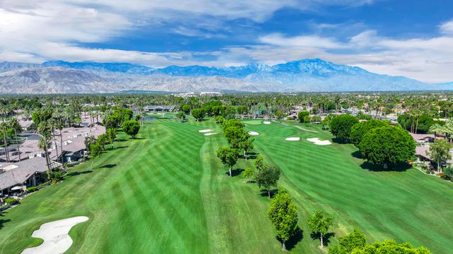 293 Bouquet Canyon Drive, Palm Desert, CA 92211
