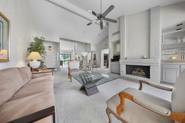 293 Bouquet Canyon Drive, Palm Desert, CA 92211