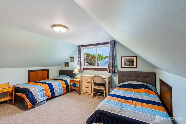 13 Highview Road, East Brunswick, NJ 08816