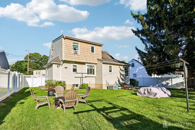 13 Highview Road, East Brunswick, NJ 08816