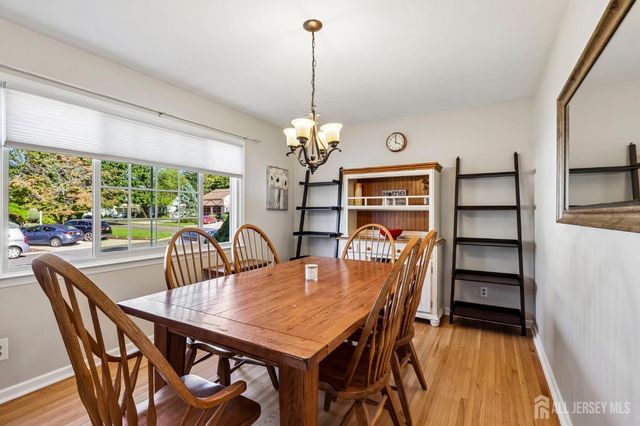 13 Highview Road, East Brunswick, NJ 08816