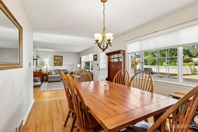 13 Highview Road, East Brunswick, NJ 08816