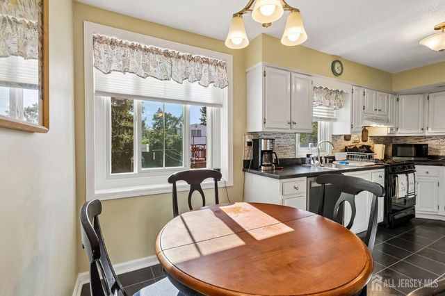 13 Highview Road, East Brunswick, NJ 08816