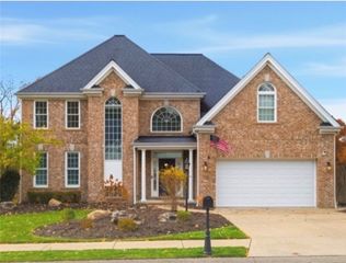 710 Braddock Ct, Adams Twp, PA 16046