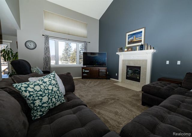 5731 Bingham Drive, Commerce Twp, MI 48382