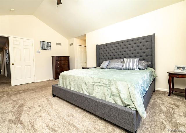 5731 Bingham Drive, Commerce Twp, MI 48382