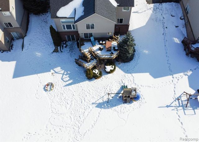 5731 Bingham Drive, Commerce Twp, MI 48382