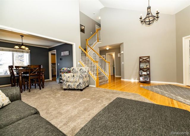 5731 Bingham Drive, Commerce Twp, MI 48382