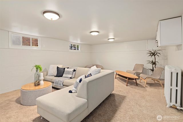 1852 E Shelby Street, Seattle, WA 98112