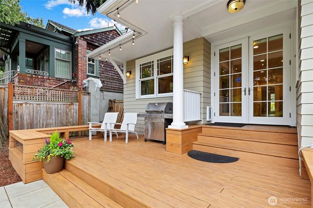 1852 E Shelby Street, Seattle, WA 98112