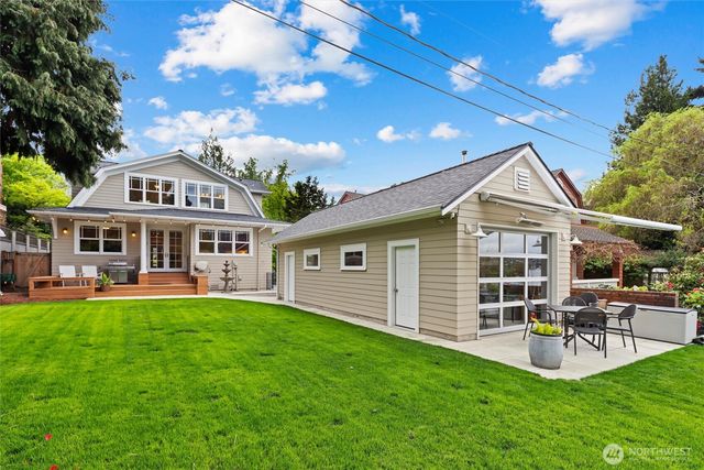 1852 E Shelby Street, Seattle, WA 98112